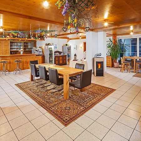 Hotel Hartenthaler Hof 3*